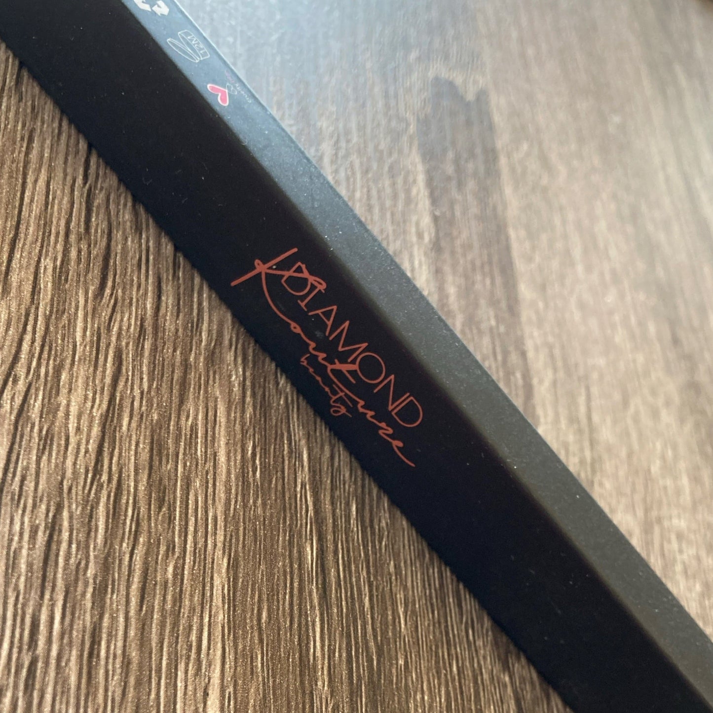 Diamond Kouture Cashmere Lip Liner
